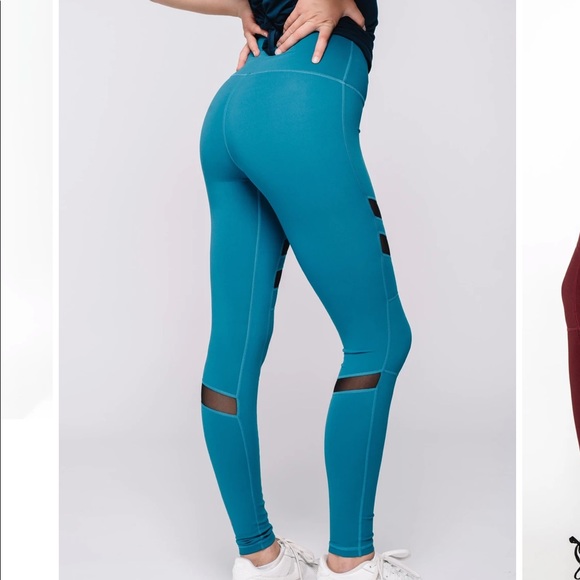 Kadyluxe Mesh Madness Legging - Black - Picture 2 of 7